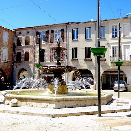 Appartement Catharina Villeneuve-sur-Lot Exteriér fotografie